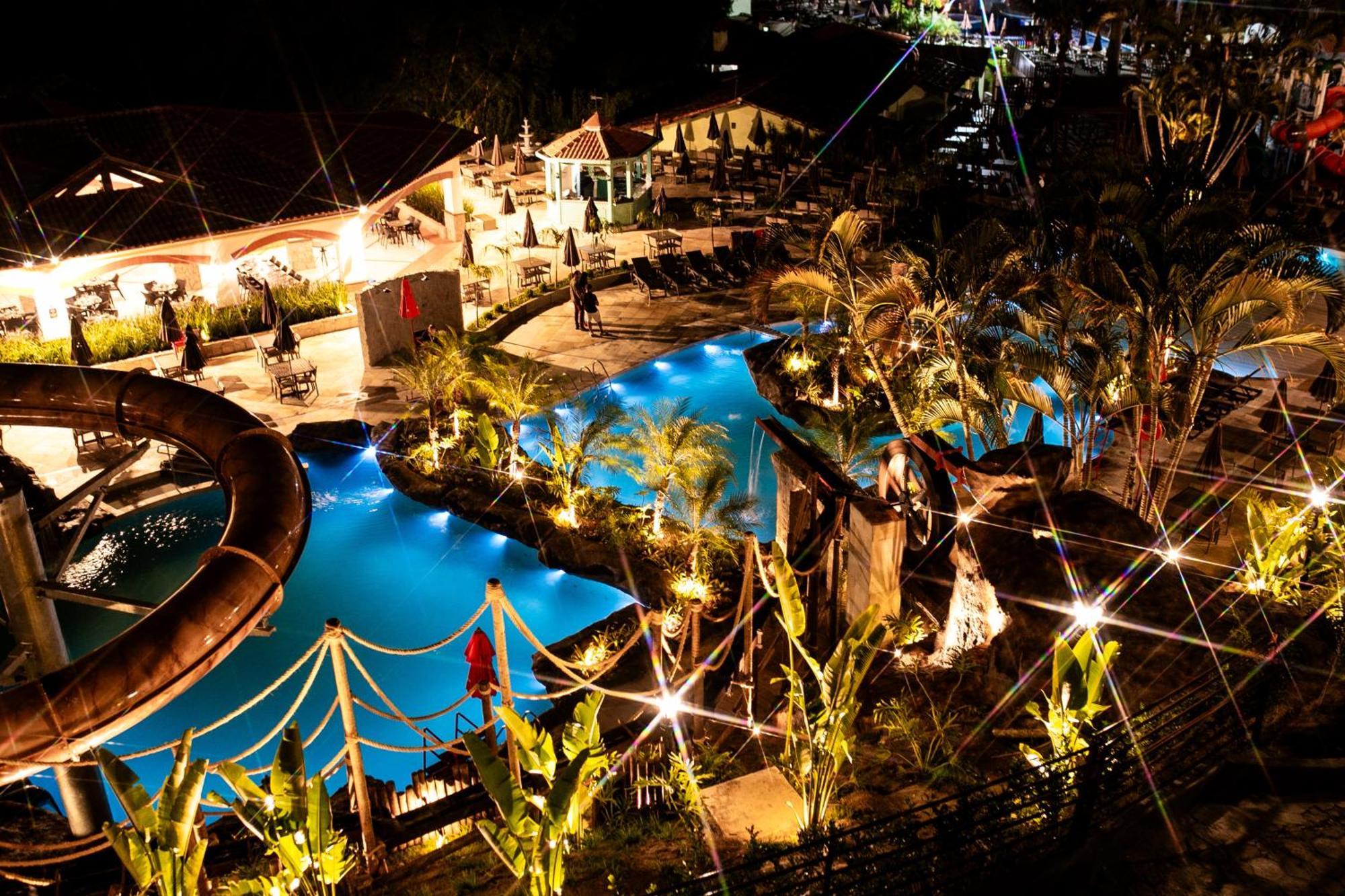 Taua Hotel & Convention Caete Ngoại thất bức ảnh