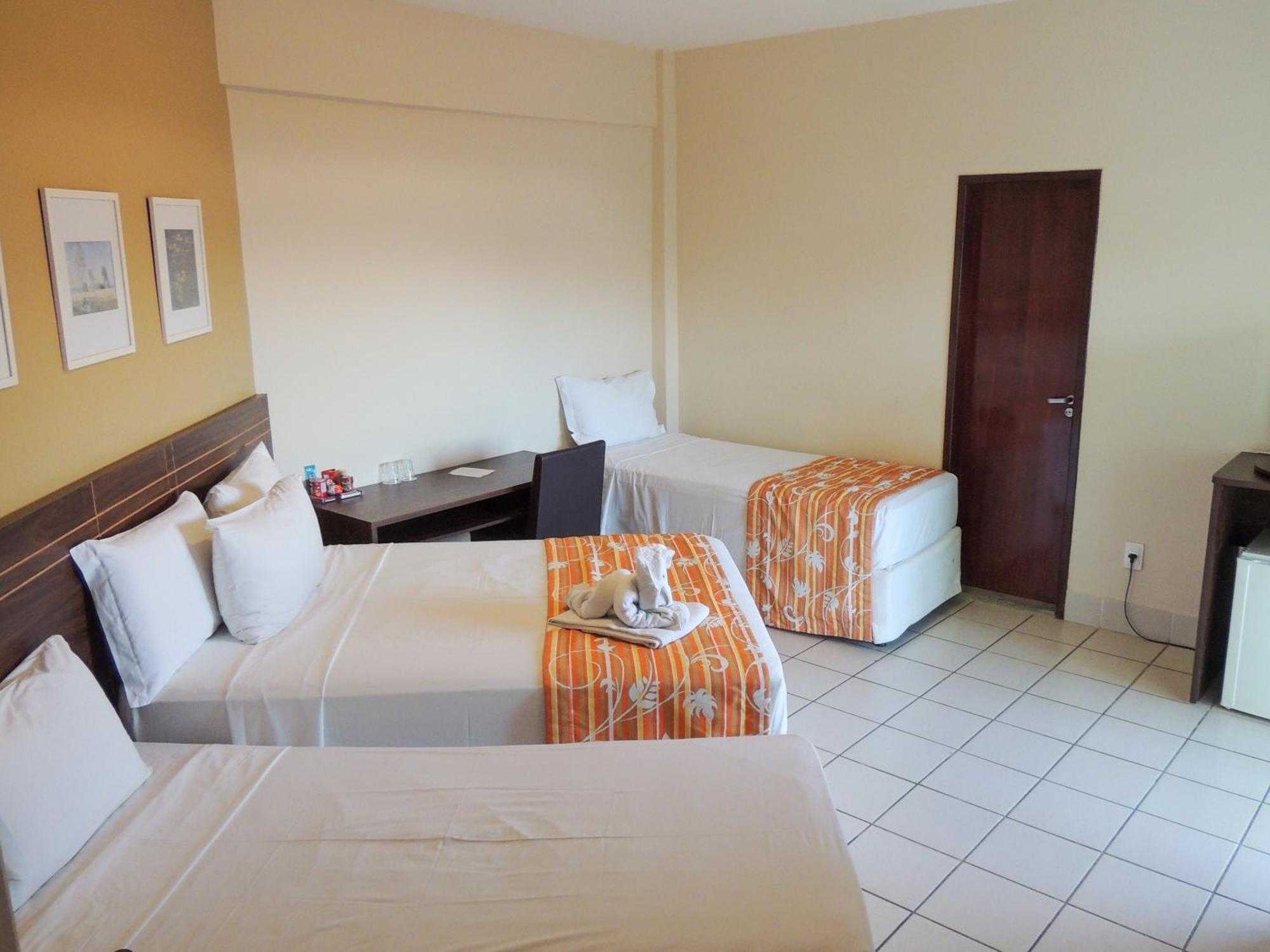 Taua Hotel & Convention Caete Ngoại thất bức ảnh